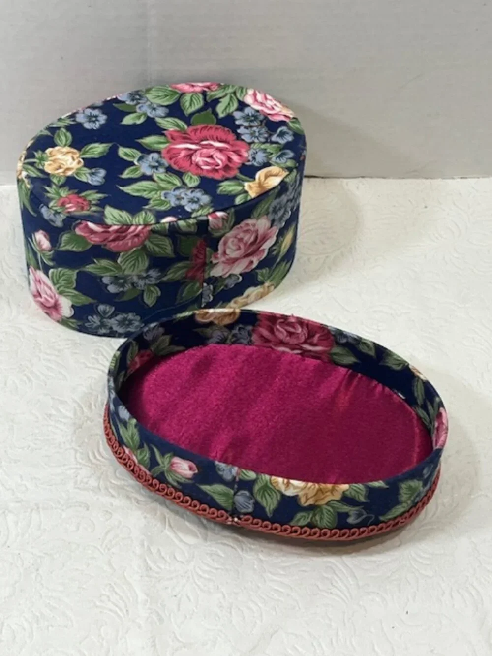 VTG Oval 2-Piece Floral Padded Fabric-Covered Storage Trinket Sewing JewelryBox